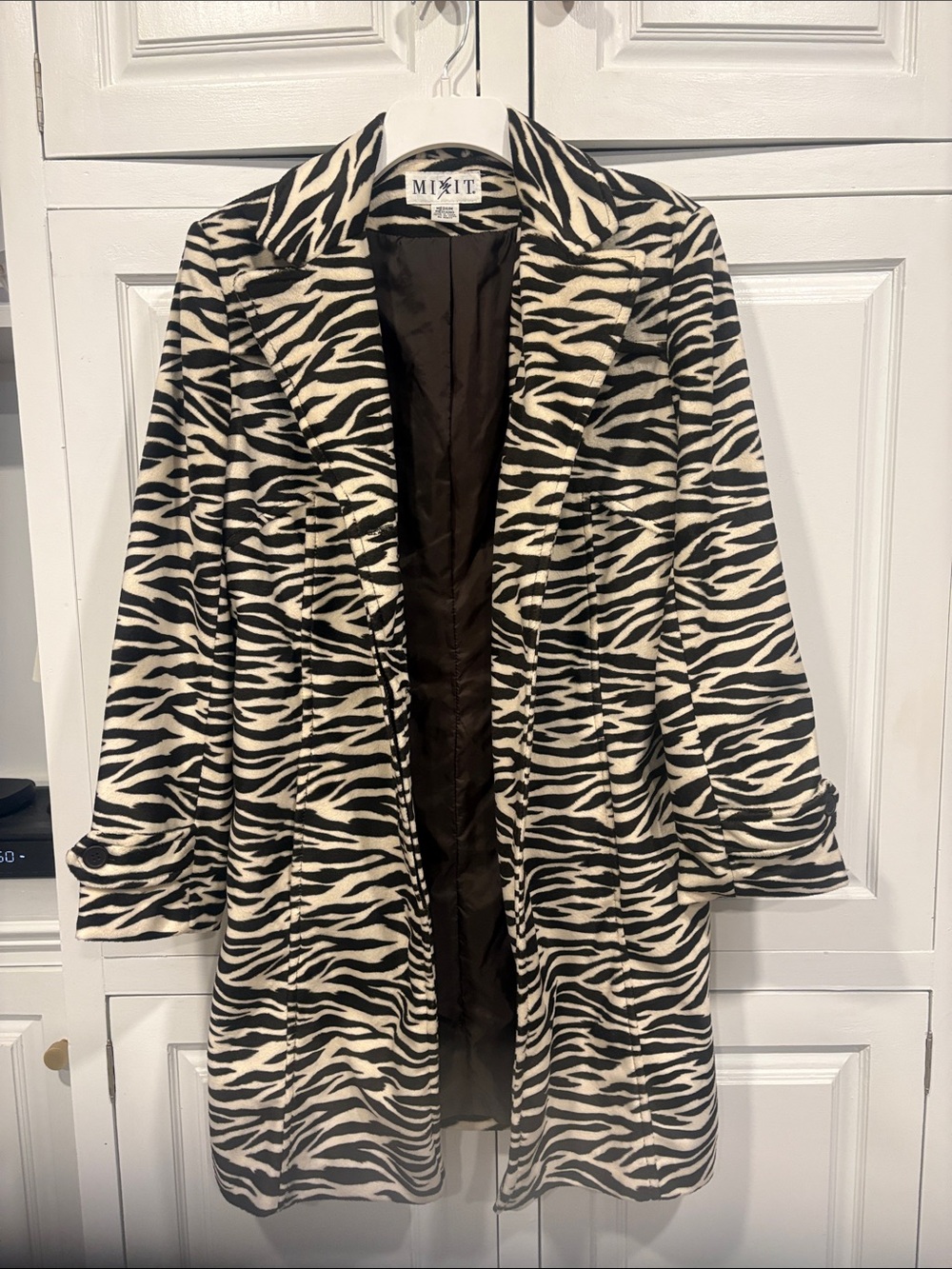 Classic MixIt Faux Fur Black and Cream Animal Print Coat - Picture 6 of 9